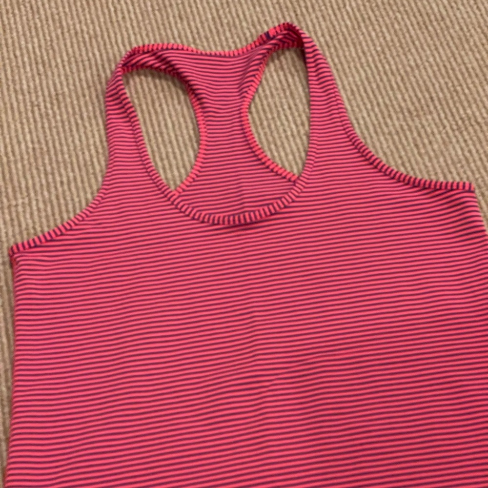 Lululemon women’s pink with navy stripes cool razorback tank top - Picture 4 of 6